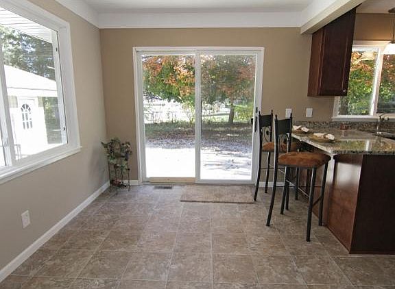 4th image of 4624 Del Dr