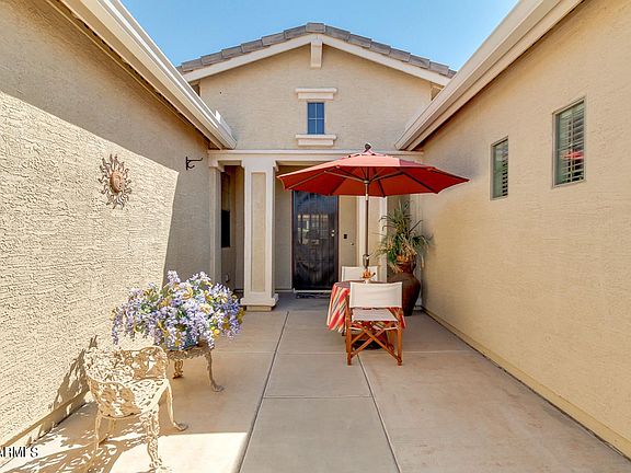 5th image of 42959 W Morning Dove Ln