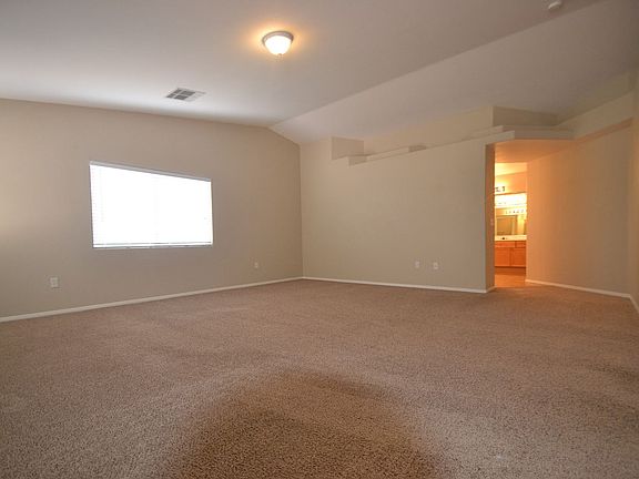 5th image of 6748 Gold Yarrow St