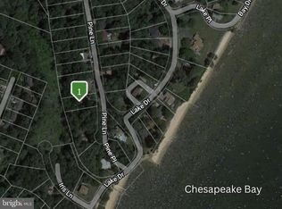 12959 Pine Ln, Lusby, MD 20657