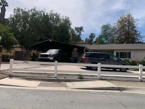 3924 Calavo Dr, La Mesa, CA 91941