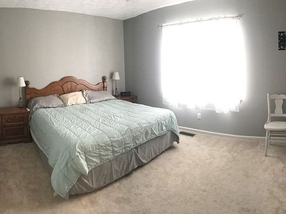 4th image of 6844 Buckeye Way