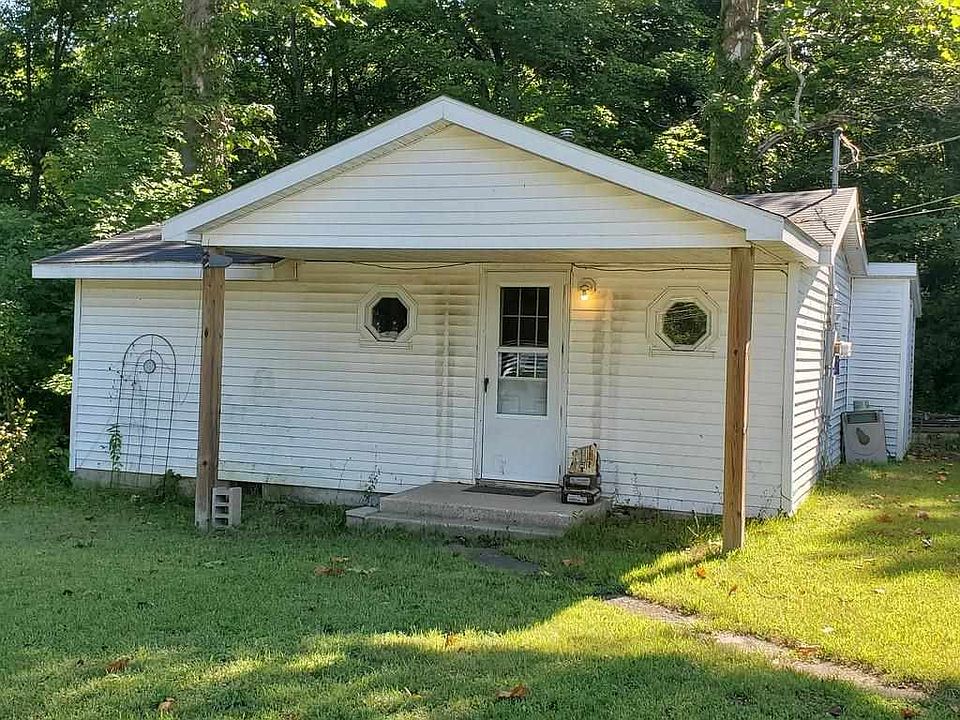 1st image of 1204 N State Road 103