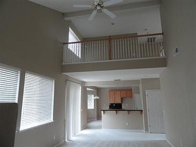4th image of 160 Eastbrook Way