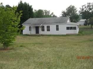 516 Dobbins Mill Rd, Griffin, GA 30223