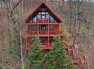 1322 Ridgefield Dr, Sevierville, TN 37876