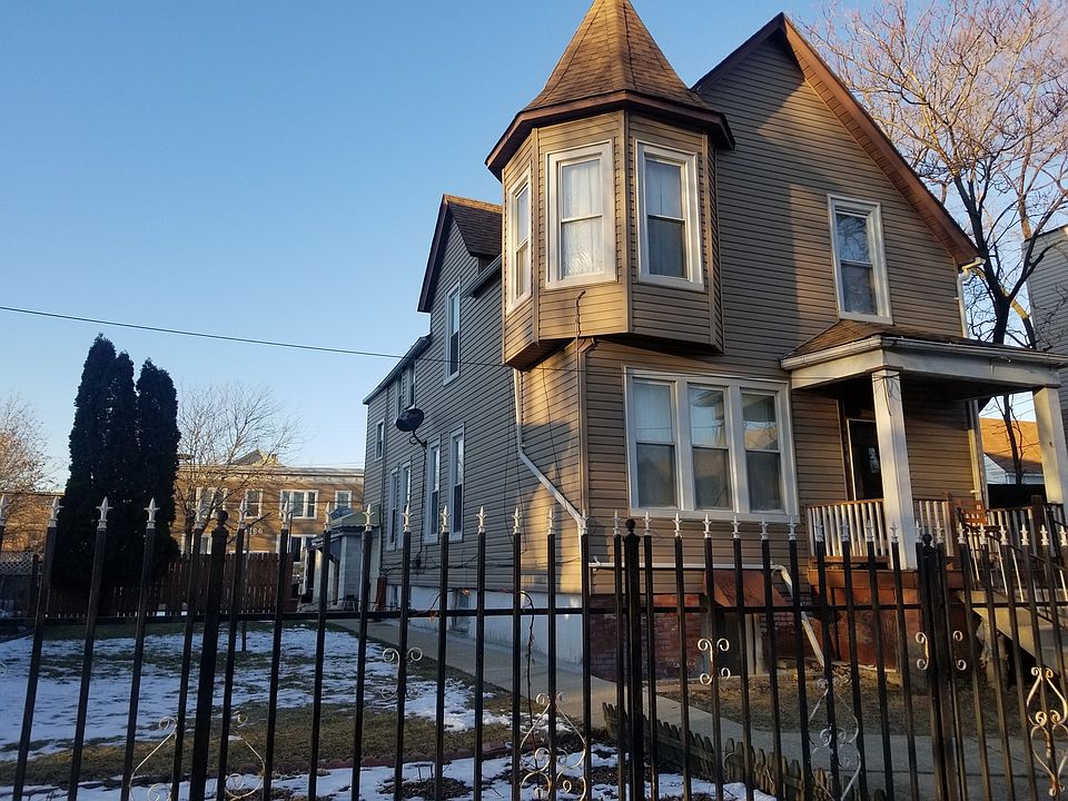 2nd image of 4158 W 24th Pl