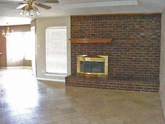 3rd image of 5720 Newman Dr