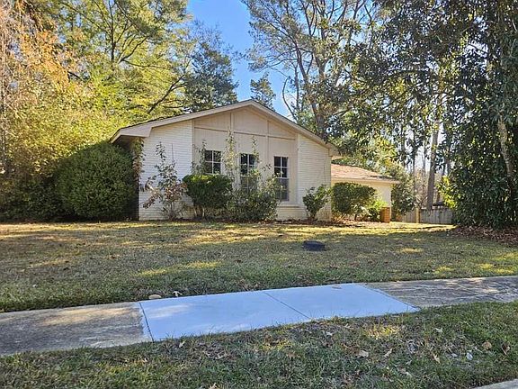 5th image of 708 Parker Dr