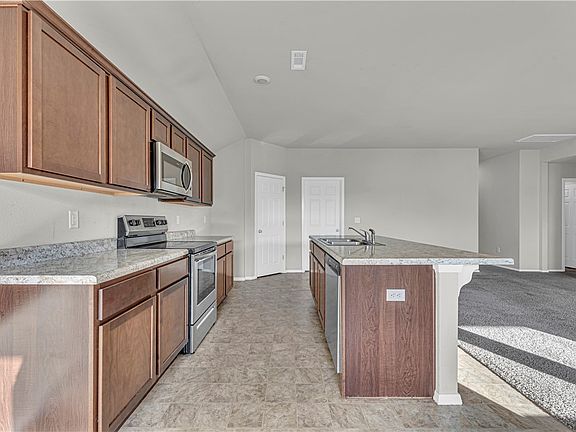 3rd image of 3708 S 1st Pl
