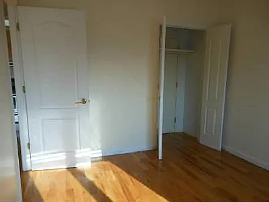 Rented by Farran & Associates | media 38