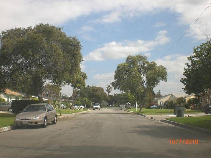 2nd image of 1819 W Grovecenter St