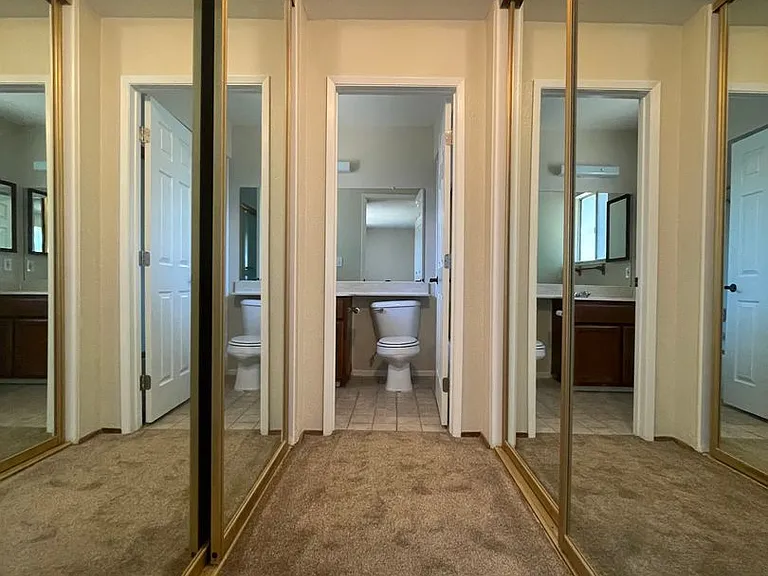 6900 Trovita Way — Photo 15