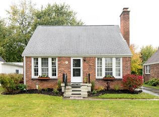 42 Vernon Dr, Cheektowaga, NY 14225
