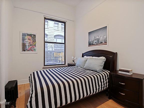 2nd image of 131 E 15th St APT 2C