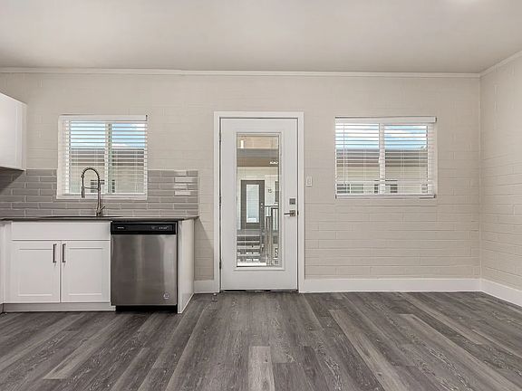 3rd image of 631 N 4th Ave APT 3