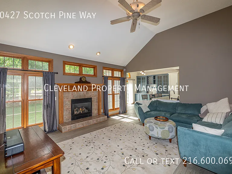 20427 Scotch Pine Way — Photo 12