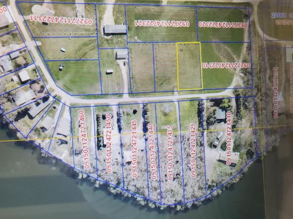 Lake Hendricks 56136 Real Estate 2 Homes For Sale Zillow