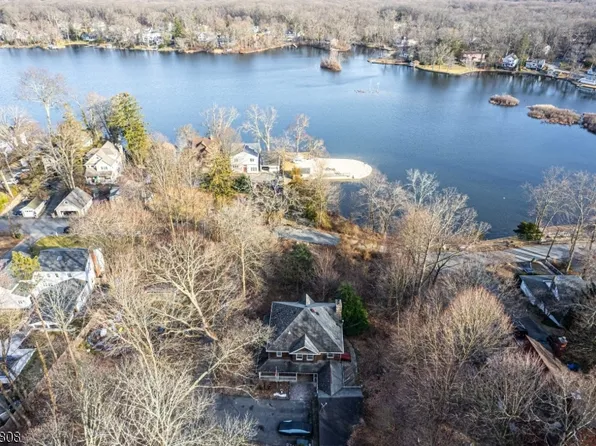 39 CEDAR LAKE WEST, Denville Twp., NJ 07834