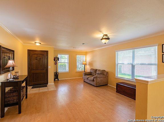5th image of 6626 Chasethorn Dr