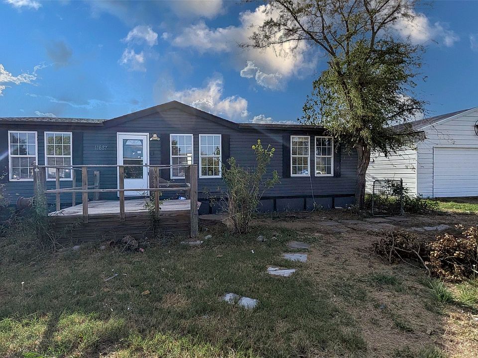1st image of 11687 Buttercup Ln