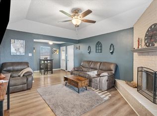 432 Post Oak Ln, Burleson, TX 76028