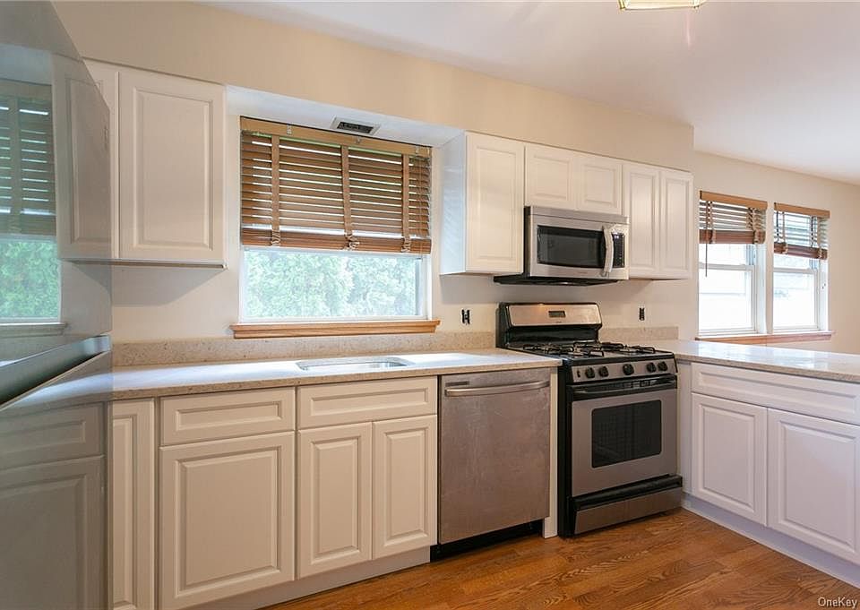 1st image of 30 Fairview Ave #2