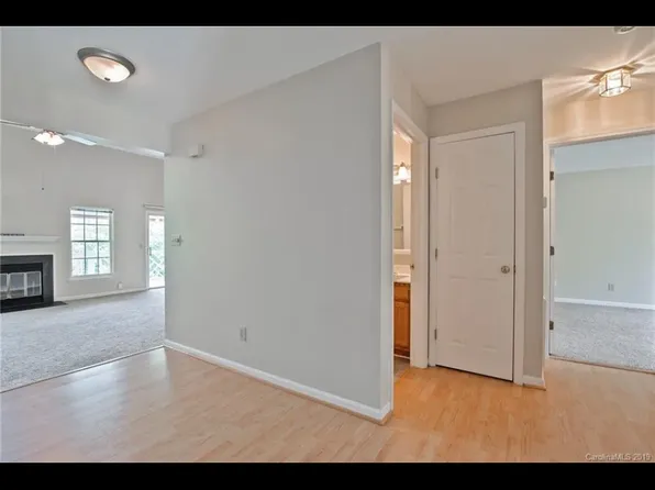19839 Henderson Rd, Cornelius, NC