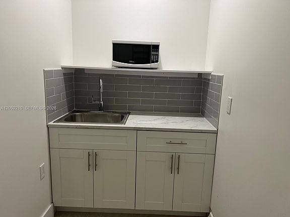 4th image of 10822 SW 142nd Ct #1