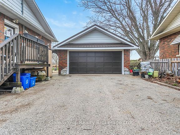 4th image of 8827 Plank Rd