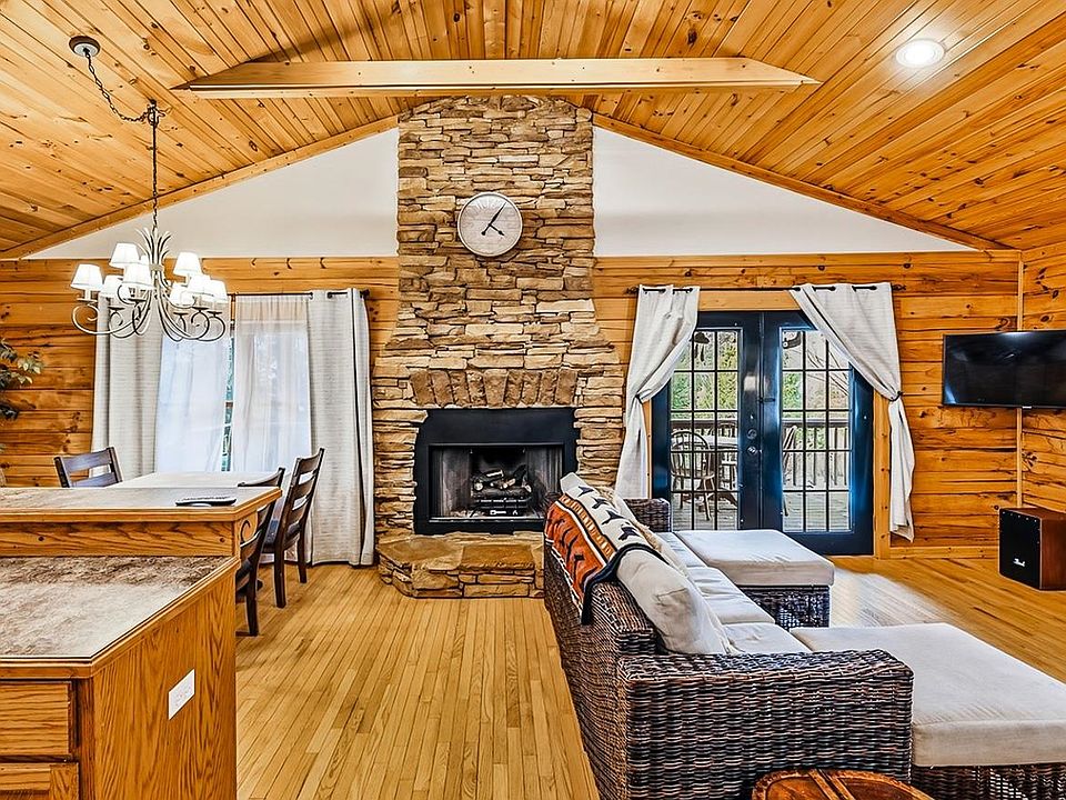 11th image of this home