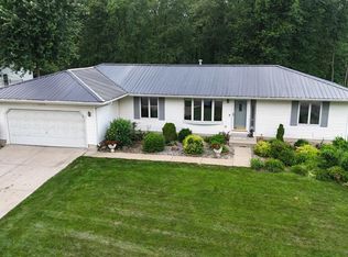 1234 Meadow Ln, Warsaw, IN 46580
