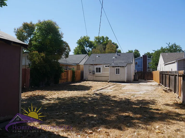 4111 32nd St — Photo 25