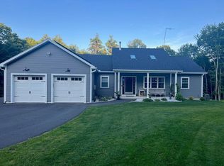 67 Pondview Cir, Belchertown, MA 01007