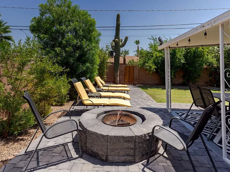 8203 E Camelback Rd — Photo 15