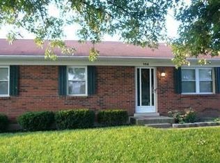108 Holiday Dr, Nicholasville, KY