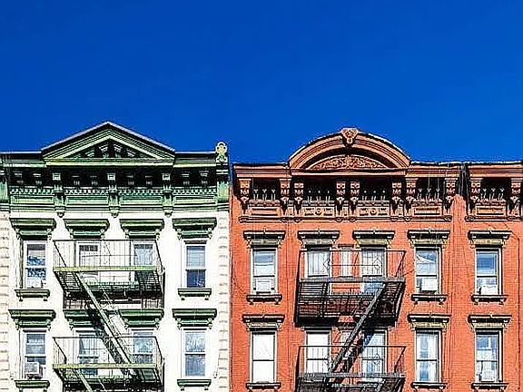 3rd image of 344 E 9th St #1R
