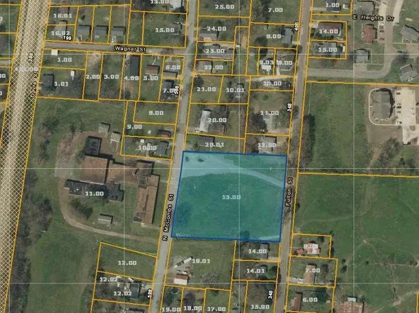 N McCombs St, Martin, TN 38237