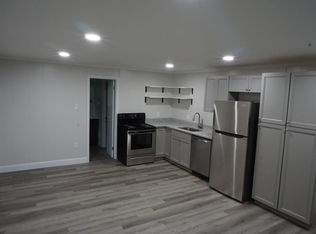 1056 Dual Pl APT 9, Hagerstown, MD 21740