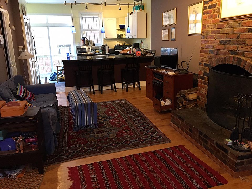 Living room kitchen