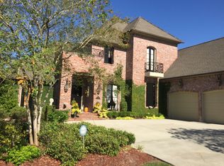 222 Grand Lakes Dr, Baton Rouge, LA 70810