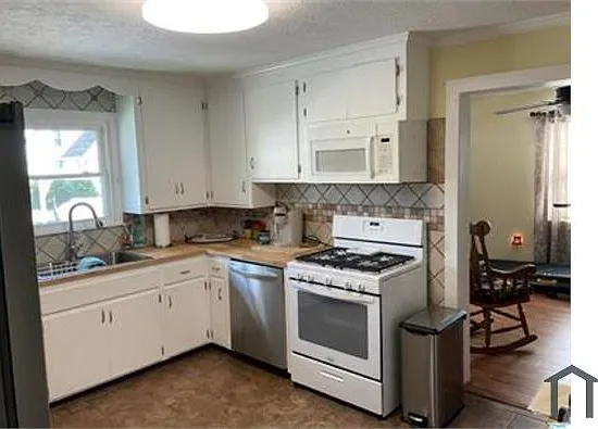 410 S Broad St #1 — Photo 6