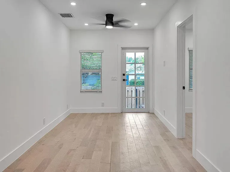829 N K St — Photo 5