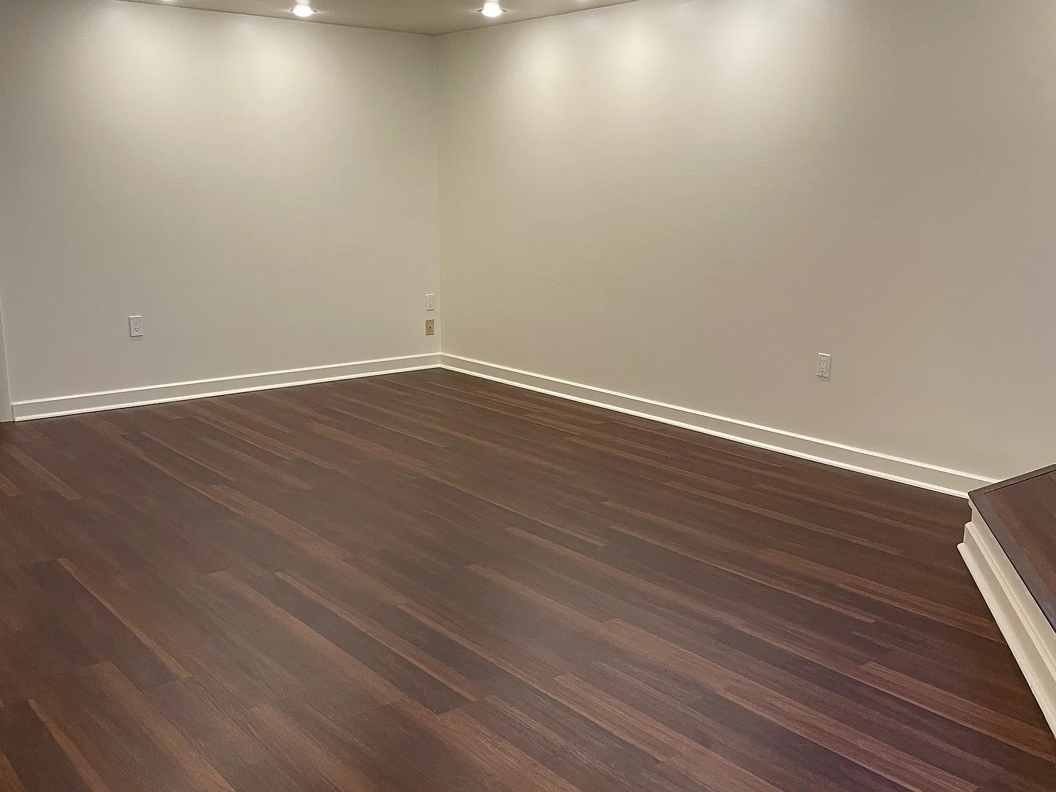 2 bed, 825 sqft, $1,800 — Photo 3