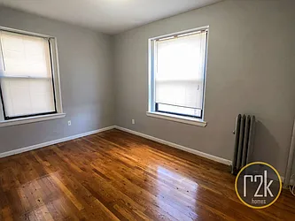 Rented by Realty 2000 Corp