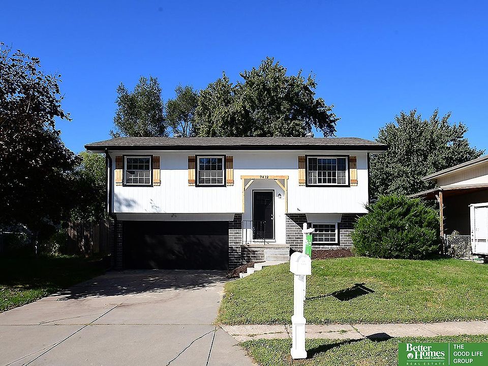 1st image of 7412 S 150th St