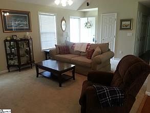 2nd image of 105 Drewmar Ln