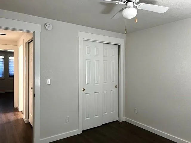1457 S Michigan Ln — Photo 7