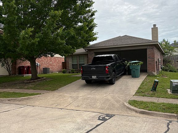 2nd image of 3508 Sherbrooke Pl