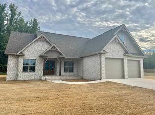 145 Chickapin Cv, Savannah, TN 38372